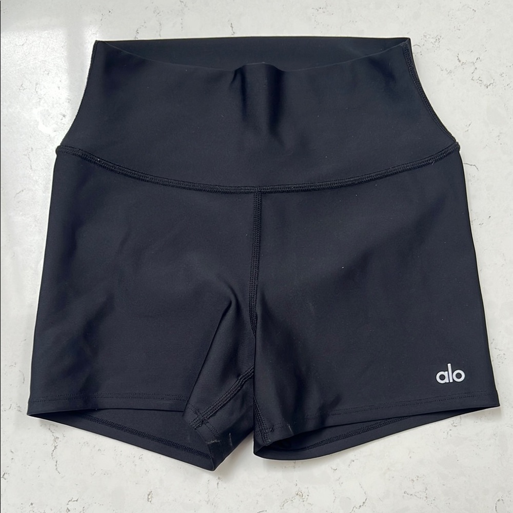 ALO Yoga Women's Black High-Waist Shorts